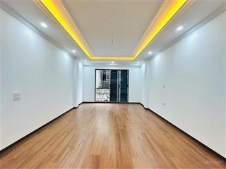 Bán nhà mặt phố trần quốc hoàn, 2 thoáng trước sau,vỉa hè 2 bên cực rộng,kd đỉnh,60m2x6t giá 47 tỷ