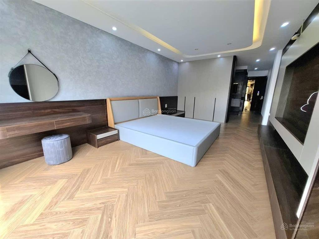 Gấp gấp! chủ cần bán nhà phân lô hoàng quốc việt, oto vào nhà, full nt mới đẹp, 55m2x6t thang máy