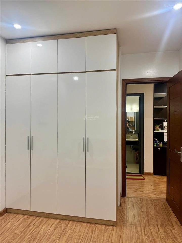 Chính chủ cần bán căn 2pn70m2 toà ct thái hà phạm văn đồng,full nt, tầng đẹp, giá chỉ 5.9 tỷ