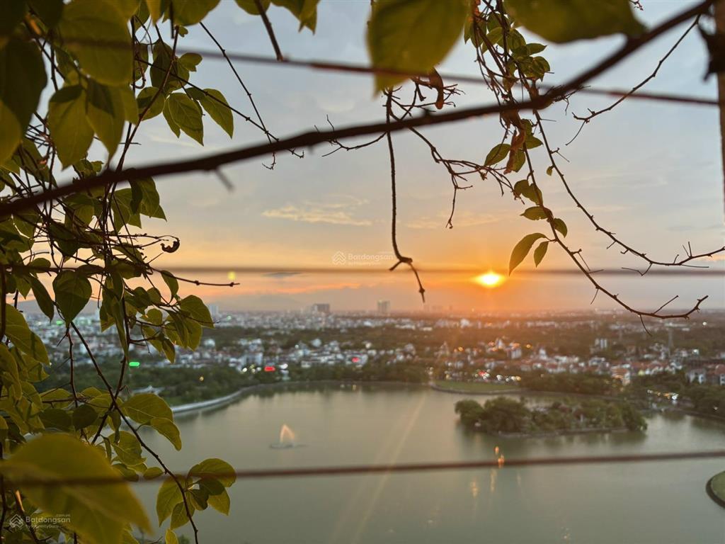 Chủ cần bán gấp căn 3pn chung cư an bình city  phạm văn đồng  phú diễn  hà nội. căn góc view hồ