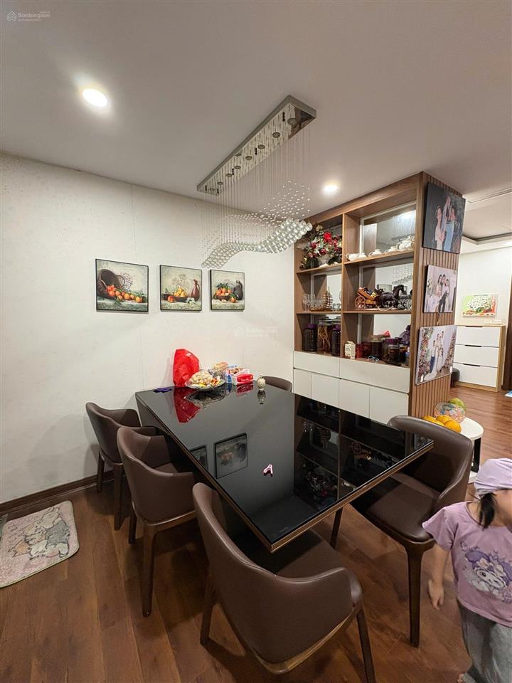 Chủ cần bán gấp căn 3pn chung cư an bình city  phạm văn đồng  phú diễn  hà nội. căn góc view hồ