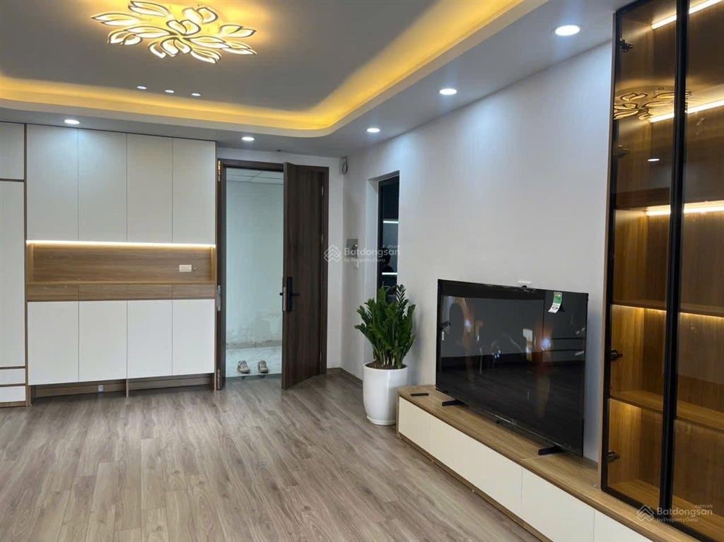 Chủ cần bán căn góc tầng trung toà ct1a kđt tp giao lưu phạm văn đồng 89m2  3pn. giá chỉ 6.x tỷ