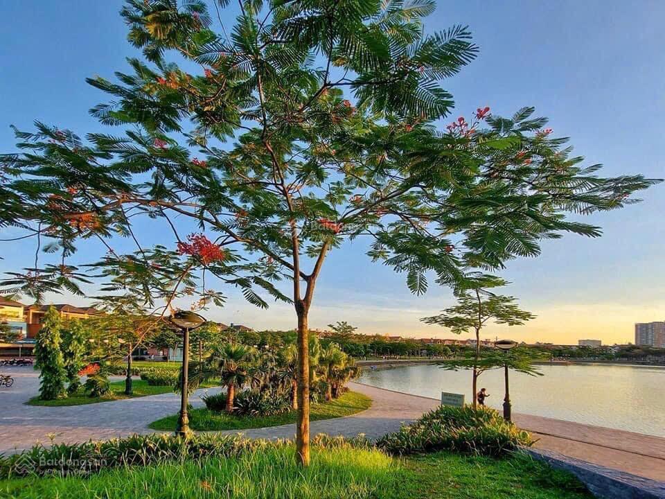 Sở hữu biệt thự vip kđt thành phố giao lưu  phạm văn đồng! 208m2x4t sổ vuông, giá hơn 400tr/m2 tl