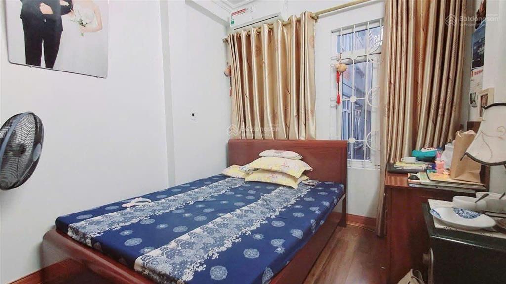 Chính chủ cần bán nhà phân lô phú diễn, 30m2x4t, full nội thất, ngõ ô tô, giá chỉ 5 tỷ.  sớm