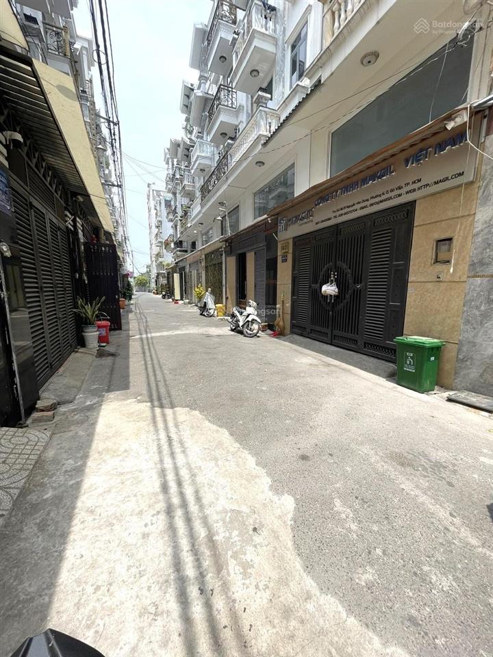 Chính chủ  cho thuê phòng studio full nội thất  p6 gò vấp  ( ngay trường đhcn  iuh  cs3