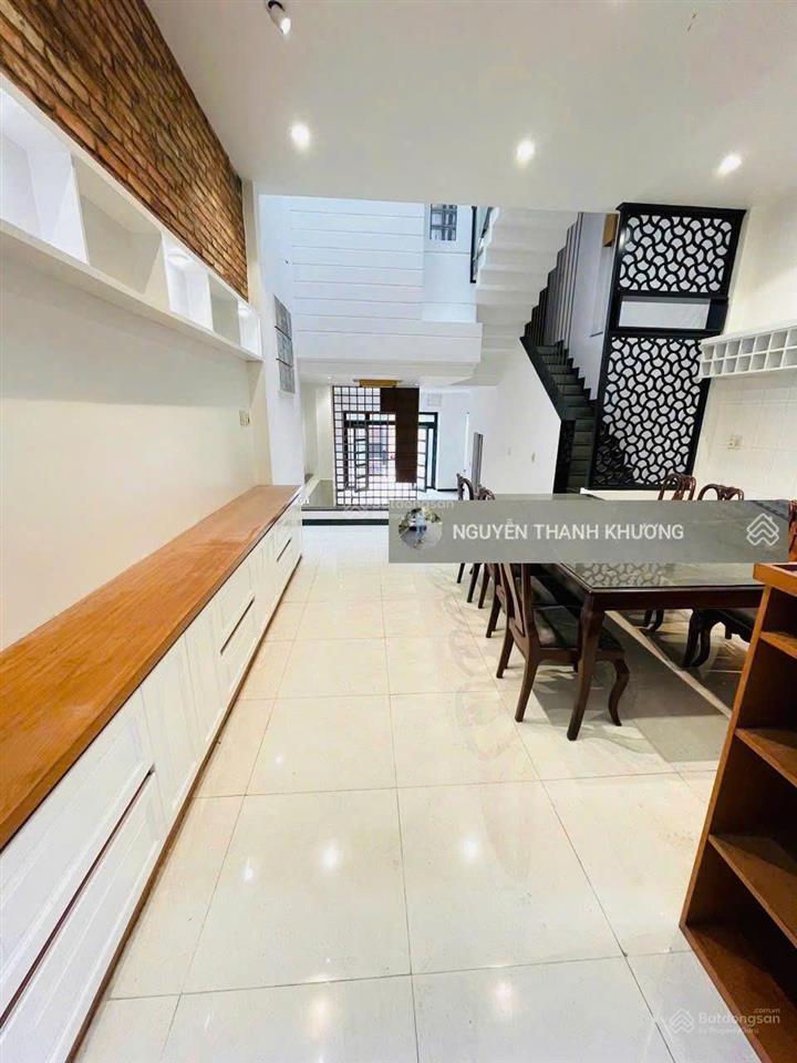 Cho thuê nhà hxt 12m nguyễn oanh  p17  gò vấp  5,5*20m  p17  gv  trệt trống suốt