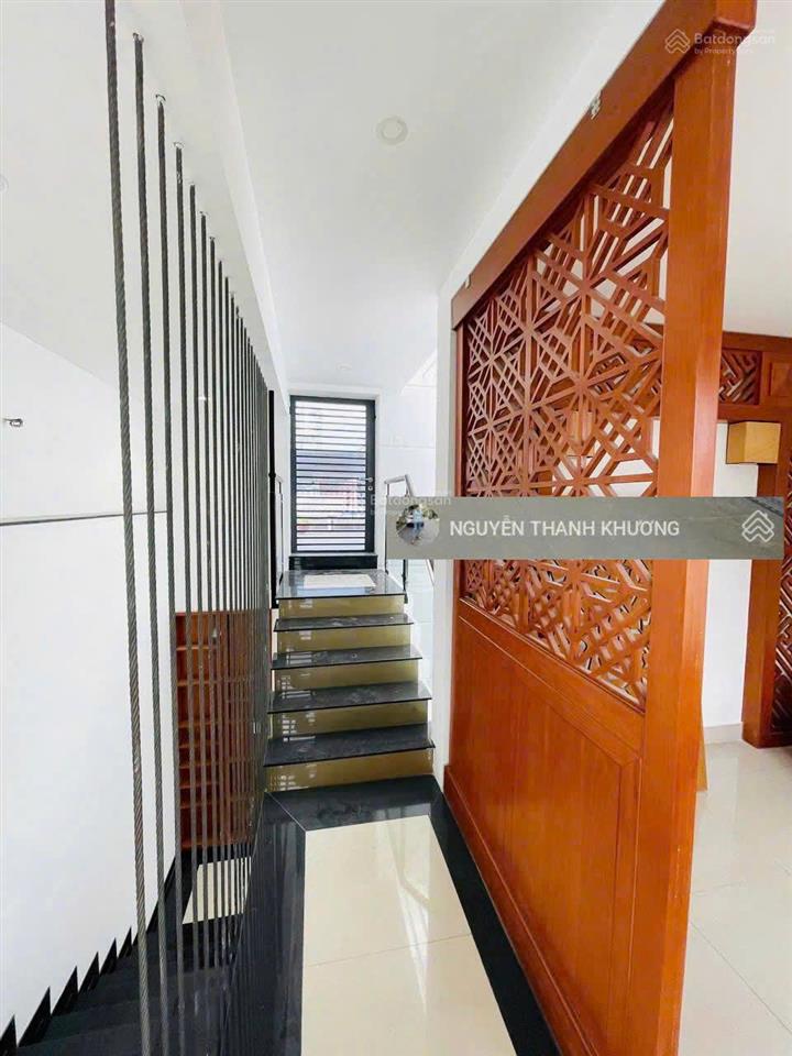 Cho thuê nhà hxt 12m nguyễn oanh  p17  gò vấp  5,5*20m  p17  gv  trệt trống suốt