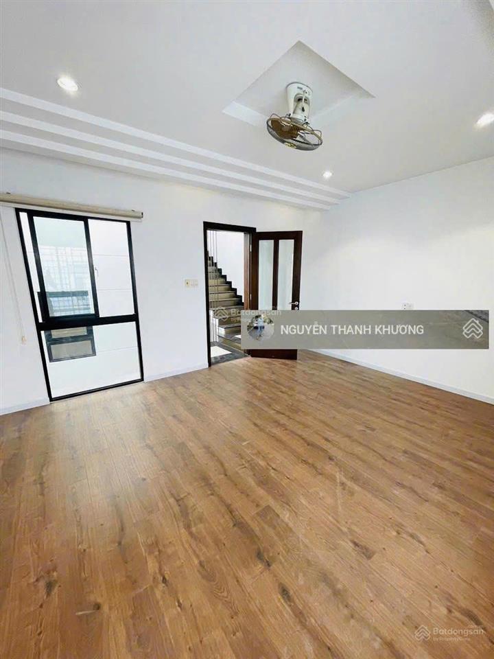 Cho thuê nhà hxt 12m nguyễn oanh  p17  gò vấp  5,5*20m  p17  gv  trệt trống suốt
