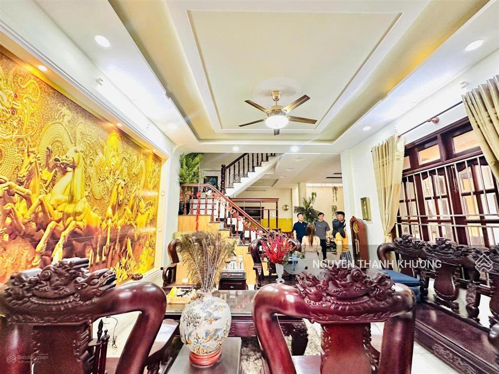 Biệt thự cho thuê ( phan văn trị ) p7  8*17m 3 lầu sầm uất dân trí cao