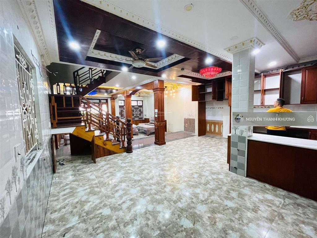 Cho thuê nhà (8x17m) 2 lầu  lê đức thọ  p7  gò vấp  gần sân tennis hoàng long