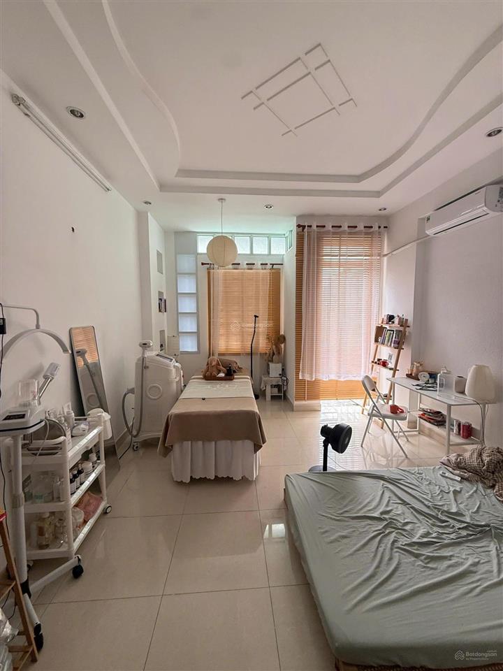 Chính chủ cần cho thuê chdv  full nội thất  balcon full nội thất  đường số 20 dqh
