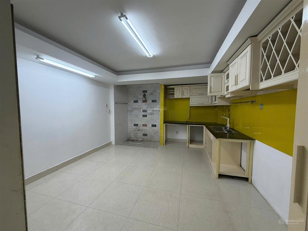 Cho thuê nhà hẻm xe tải 12m  đường lê đức thọ  phường 7  ngã 4 phạm huy thông