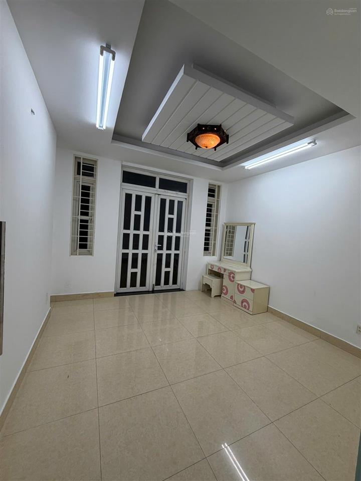 Cho thuê nhà hẻm xe tải 12m  đường lê đức thọ  phường 7  ngã 4 phạm huy thông