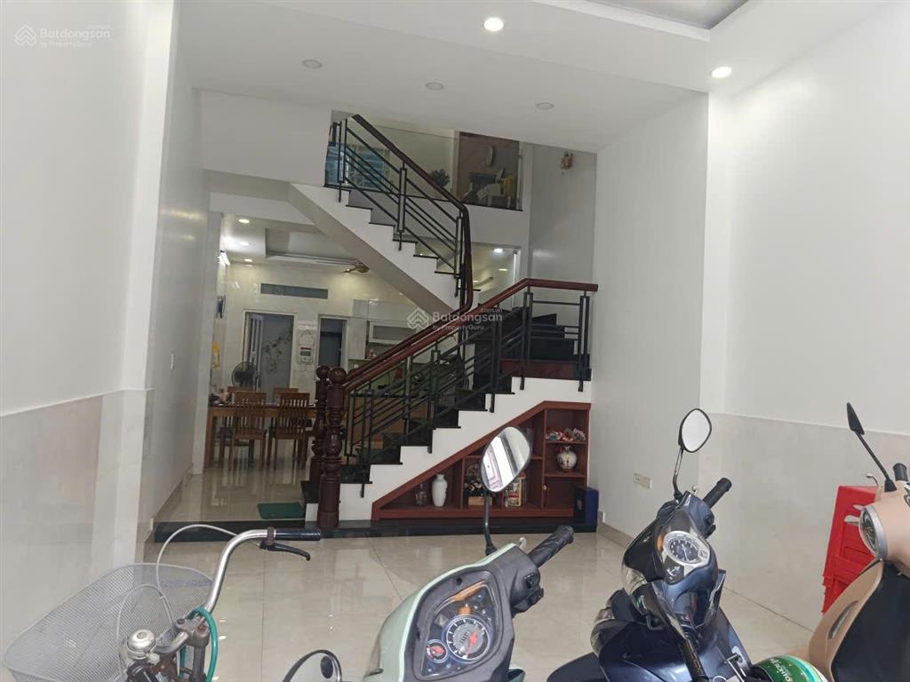 Cho thuê nhà hẻm 8m 1/ ngã 3 thống nhất  nguyễn văn lượng  gần cityland p10  gv