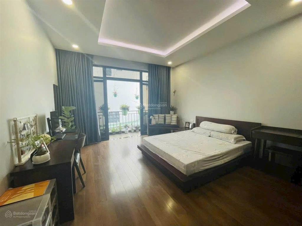 Nhà hẻm 10m dương quảng hàm, p.6, gò vấp  gần trường đại học nội vụ  6*24m  3 lầu
