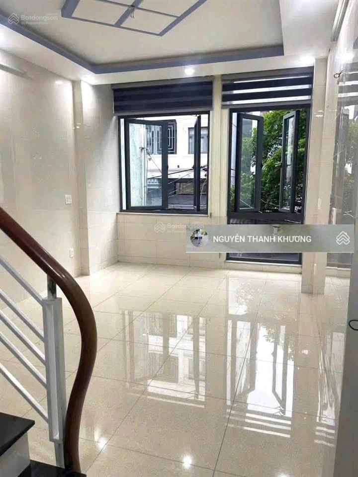 Nhà hẻm 8m  1 sẹc (nguyễn văn lượng) 4*12m 4 lầu  mới xây  như hình