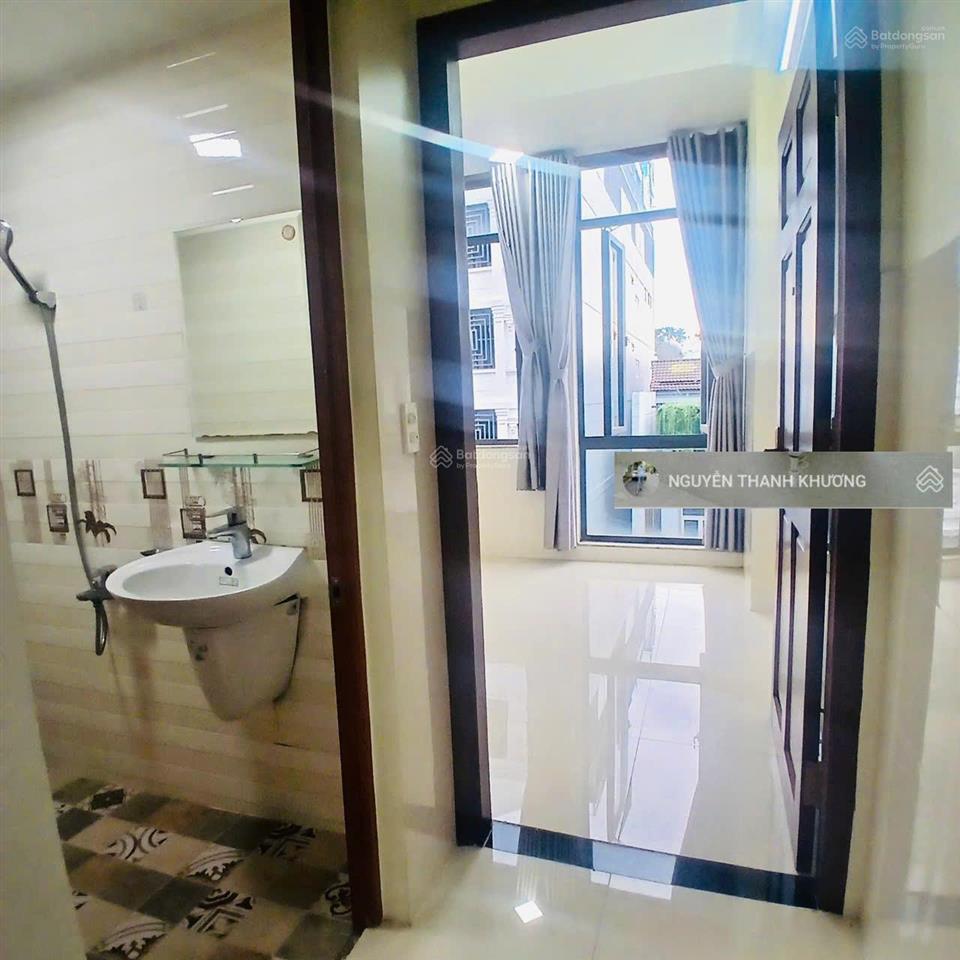 Nhà hẻm 8m  1 sẹc (nguyễn văn lượng) 4*12m 4 lầu  mới xây  như hình