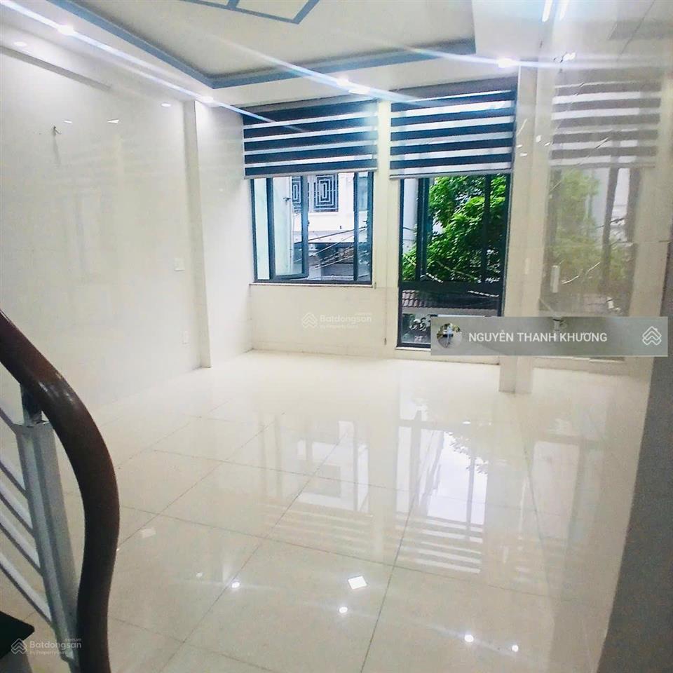 Nhà hẻm 8m  1 sẹc (nguyễn văn lượng) 4*12m 4 lầu  mới xây  như hình