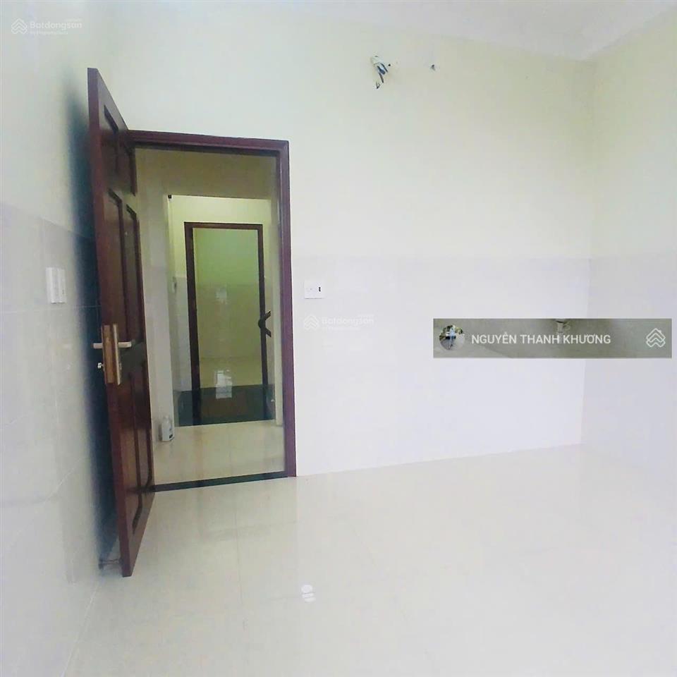 Nhà hẻm 8m  1 sẹc (nguyễn văn lượng) 4*12m 4 lầu  mới xây  như hình