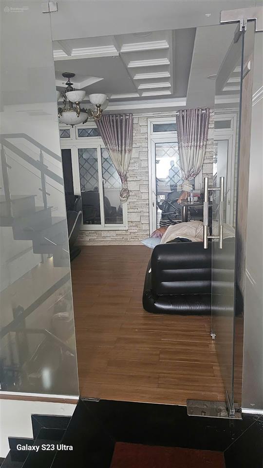 Nhà hẻm 8m 1 sẹc (nguyễn oanh  nguyễn văn dung) p6  mới xây đồng bộ