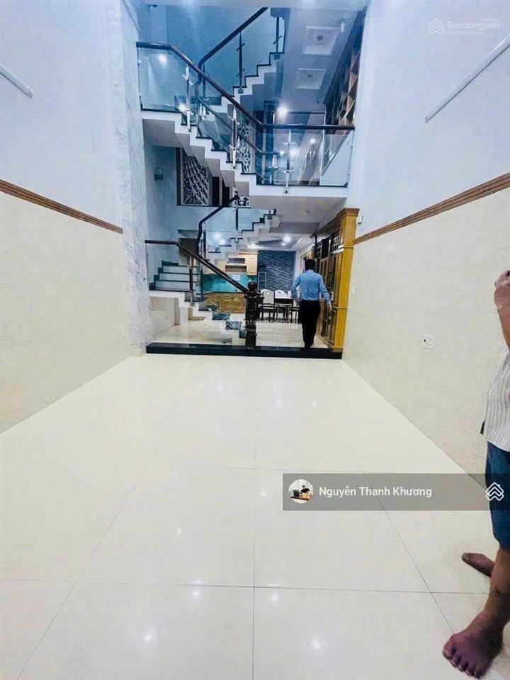 Nhà hẻm 8m 1 sẹc (nguyễn oanh  nguyễn văn dung) p6  mới xây đồng bộ