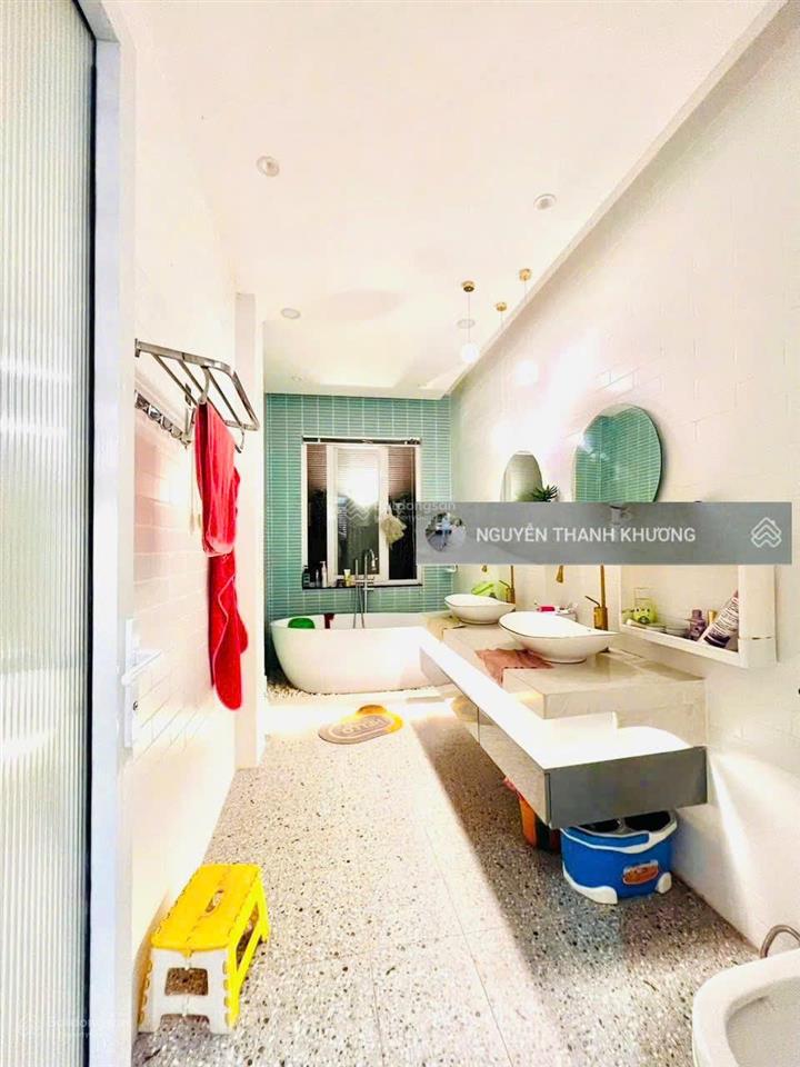 Nhà hẻm xe tải mới xây đồng bộ (đường số 28) p6gv  1 lửng 3 lầu, p6  gv