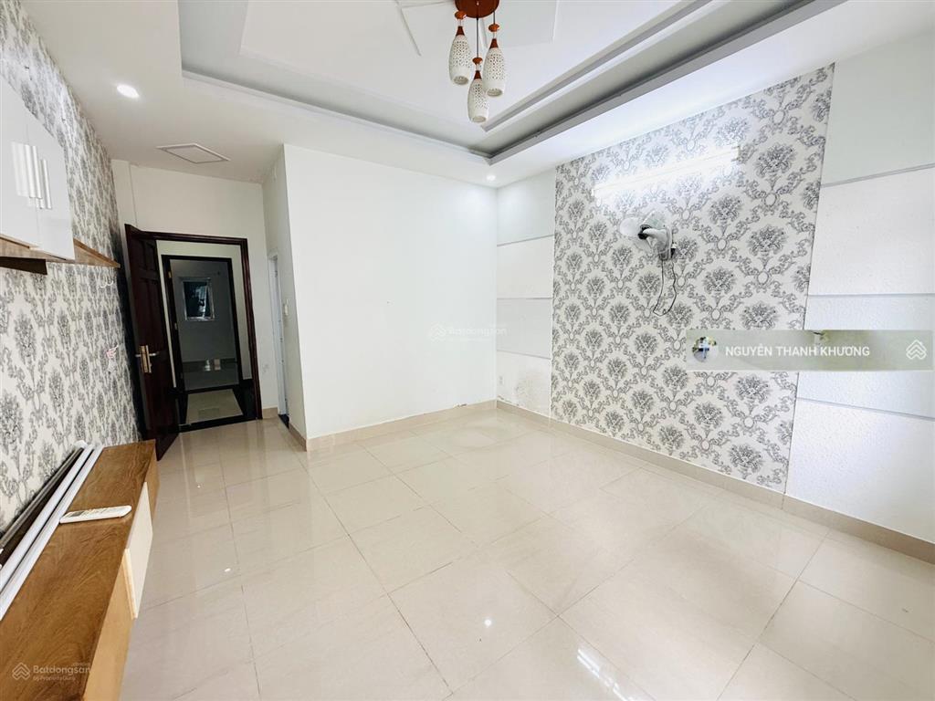 Cho thuê nhà hẻm xe tải (nguyễn văn lượng) gần lotte mart  3 lầu  st