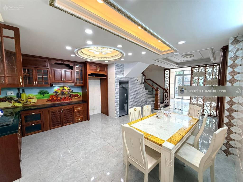 Cho thuê nhà hẻm xe tải quang trung, p10 gò vấp (4.5x15m) 3 lầu  nở hậu 6m  full nội thất