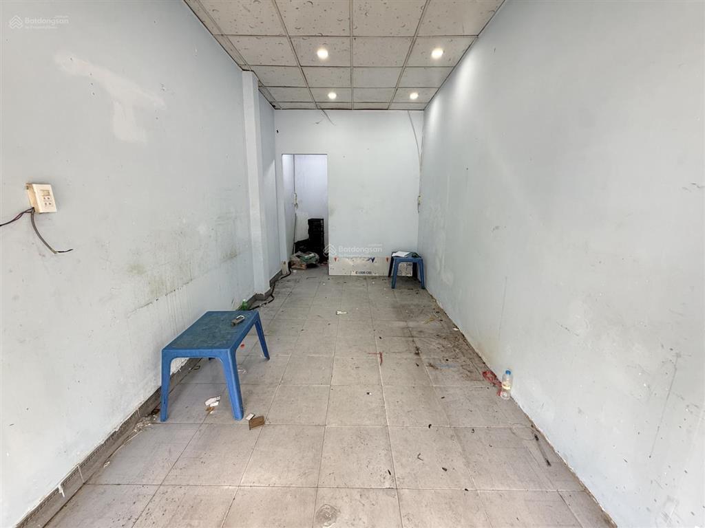 Cho thuê mặt tiền quang trung gò vấp  giá 9tr/th