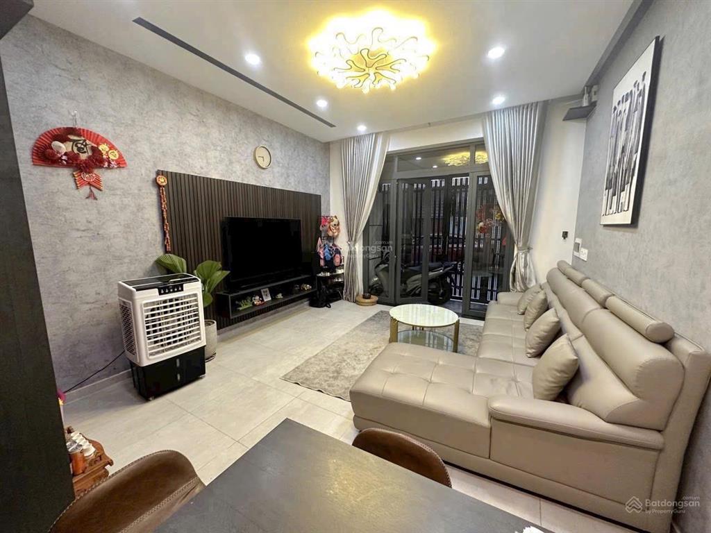 Cho thuê nhà nguyên căn hẻm ô tô
 dương quảng hàm  p6  gò vấp