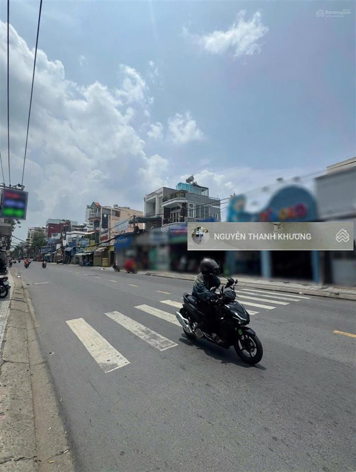Cho thuê nhà mặt tiền lê quang định p1, gò vấp (8x35m) 3 lầu  st