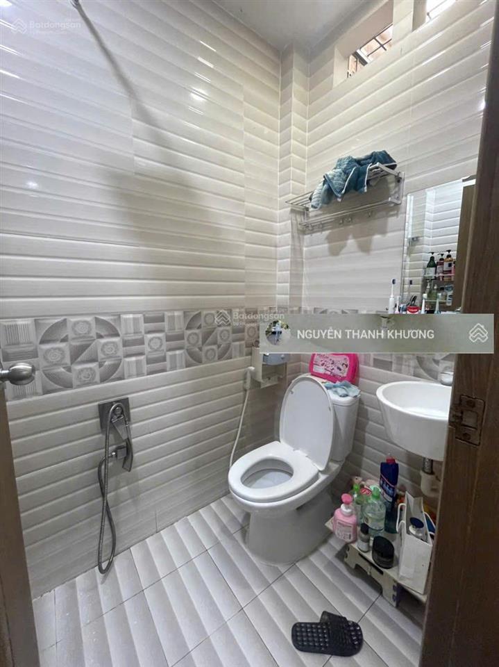Cho thuê nhà hẻm xe tải 1/ đường số 28, p6  gò vấp (nội thất cơ bản)
