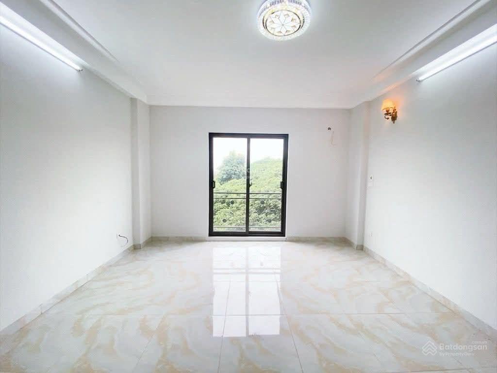 Bán nhà ngọc hồi hoàng liệt 10m ra ô tô tránh dt 42m2 x 4t giá 7,2 tỷ,  0368 863 ***