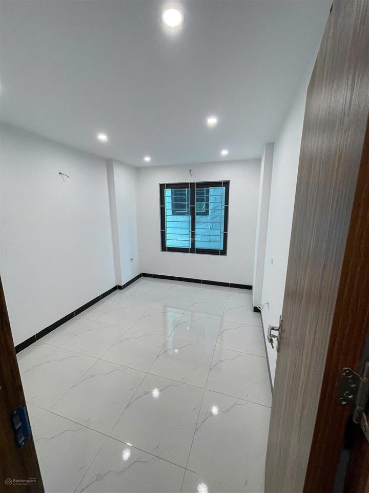 Bán nhà vĩnh ninh vĩnh quỳnh dt 45mx4t giá 5,2ty  0368 863 ***