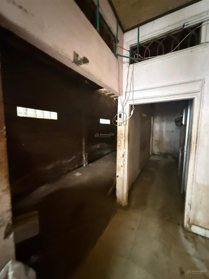 Gần chợ bà chiểu, nhà củ 72m2 tiện xây mới 4 tầng nhỉnh 7tỷ, sát hẻm xe hơi