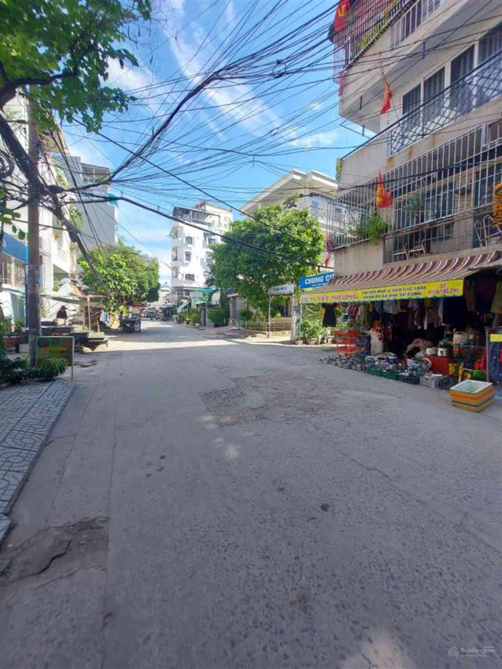 Gấp bán chung cư cũ nơ trang long lầu thấp g60m2 hơn 2tỷ có shr