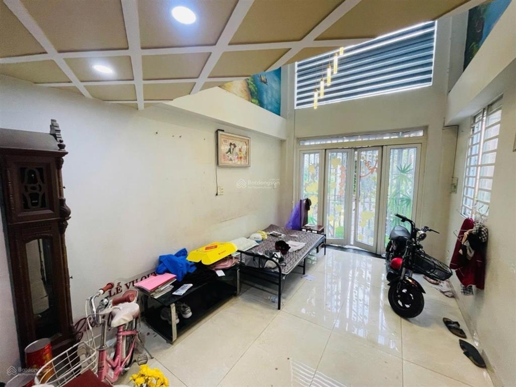Gấp bán hẻm vf3 đường vũ tùng, dân trí, 7pn, 5 tầng bề thế hơn 7 tỷ
