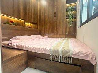 Với 1 tỷ có nhà trung tâm bình thạnh, sát hẻm xe hơi