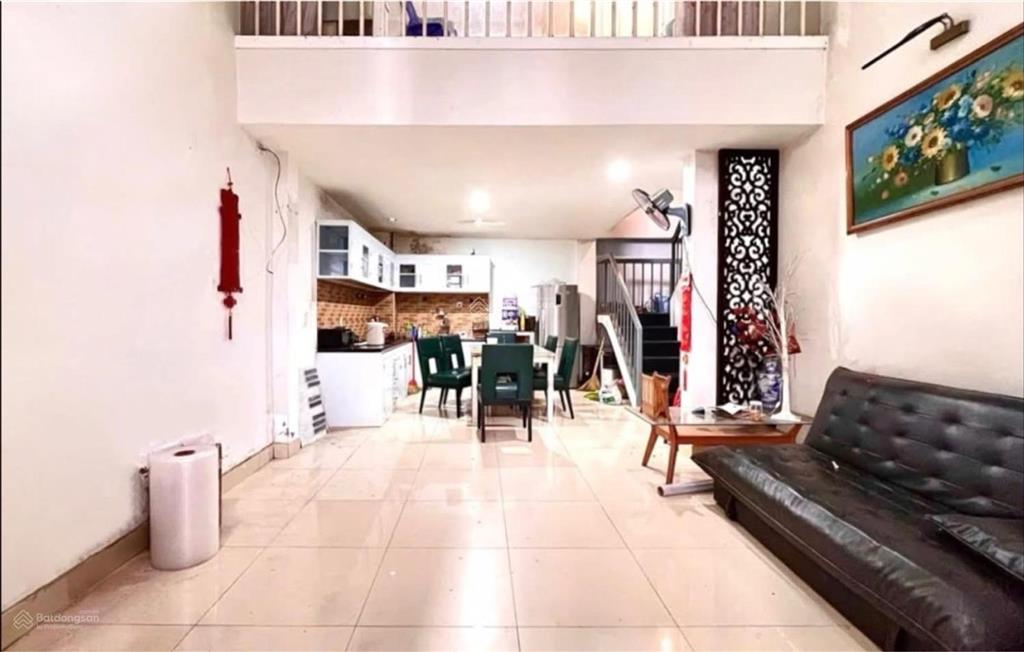 Hiếm nhà bán, sát mt nguyễn văn lạc, ngang lớn, 4 tầng hơn 8,5 tỷ