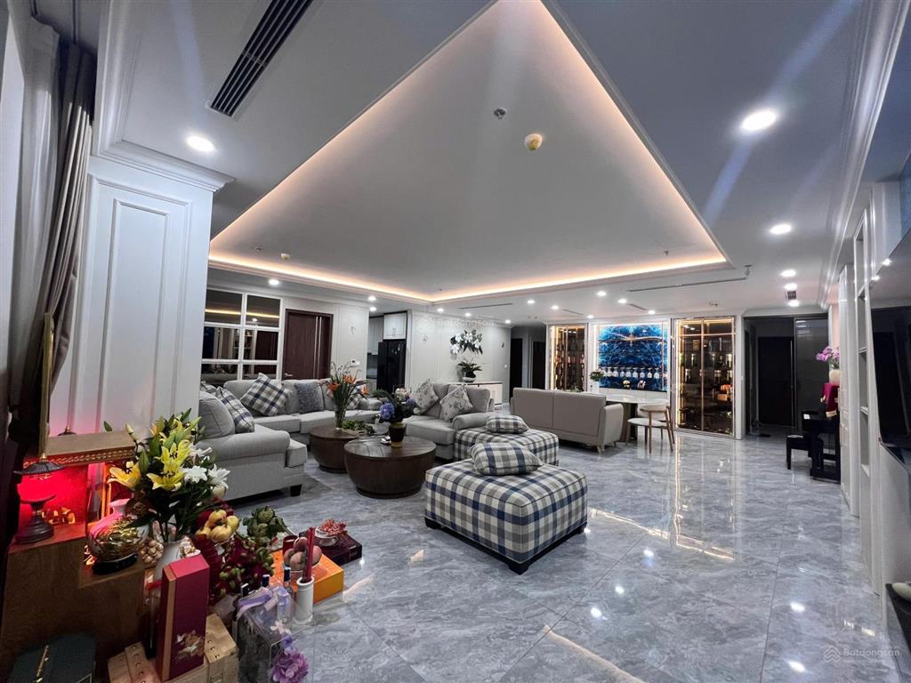 Chính chủ cần bán 2 căn hộ đập thông tầng siêu đẹp, nhà mới làm nội thất đẹp lung linh sẵn 3slot xe