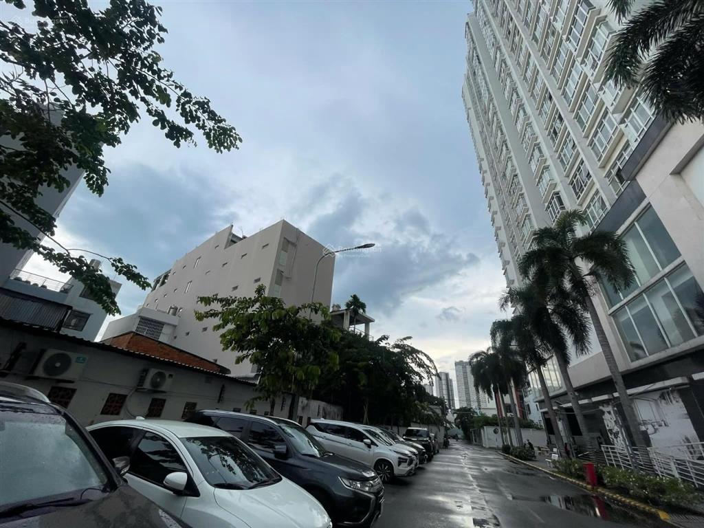 Thông tin sốc! tòa chdv 39 phòng ngay nguyễn biểu 6 tầng 1600m2 sàngiá 68 tỷ giảm còn 38 tỷ! tl