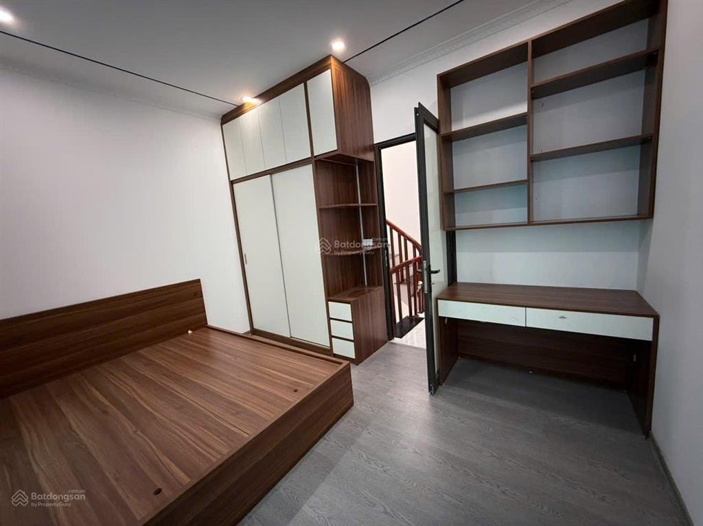 Hiếm bán nhà 4 tầng mới xây ô tô đỗ sân tại thôn hoằng, xã lạc đạo, hưng yên