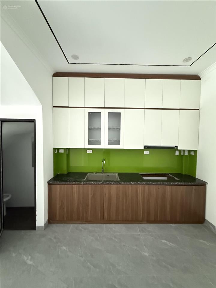Hiếm bán nhà 3 tầng mới xây giá rẻ tại nhân vinh, phường đường hào, hưng yên
