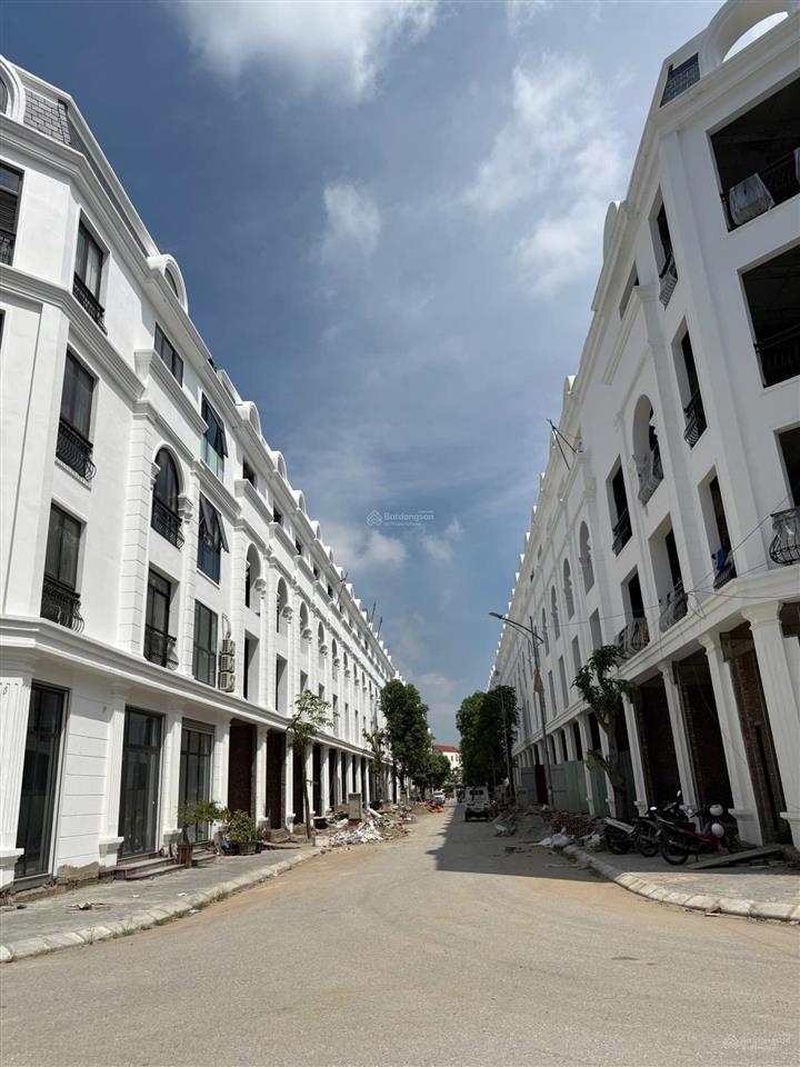 Bán nhà 4 tầng view công viên đô thị phúc thành bần, mỹ hào, hưng yên.  0978 503 ***