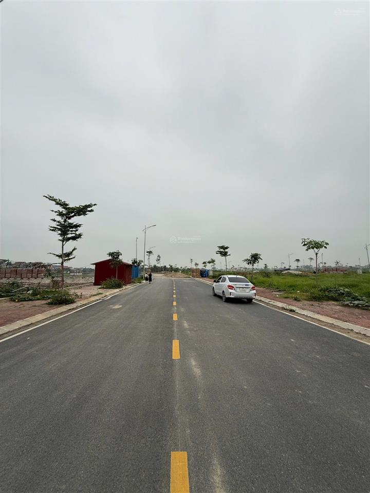 Chính chủ bán lô đất 100m vị trí đẹp giá rẻ giãn dân thổ hoàng, ân thi, hưng yên. 0978 503 ***