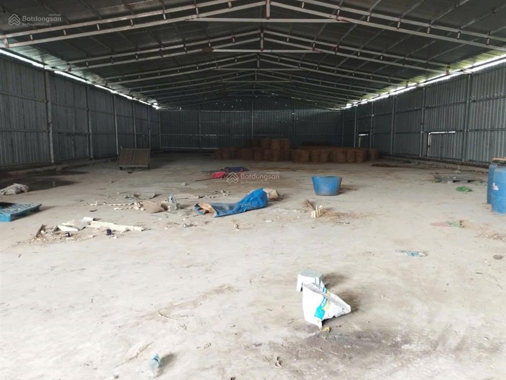 Cho thuê kho đường nguyễn khoái, hoàng mai. dt 750m2, cao 6m điện 3fa, nước sạch. 40k/m2/th