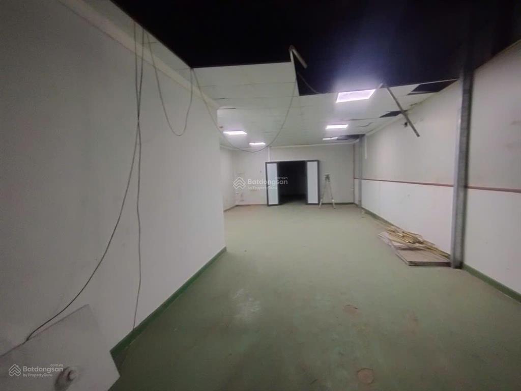 Cho thuê kho đường phan bá vành, btl. dt 1000m2, xây dựng kiên cố, kho đẹp lung linh. giá 90k/m2/th