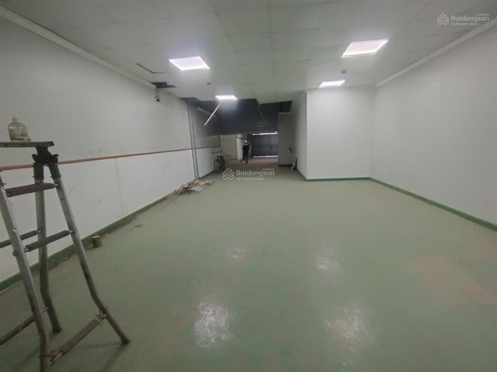 Cho thuê kho đường phan bá vành, btl. dt 1000m2, xây dựng kiên cố, kho đẹp lung linh. giá 90k/m2/th