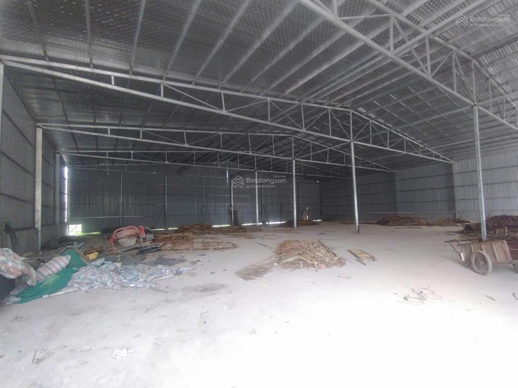Cho thuê kho đường vân linh, an khánh, hoài đức. dt 900m2, cao 8m, trống nóng, điện 3fa. giá 40k/m2