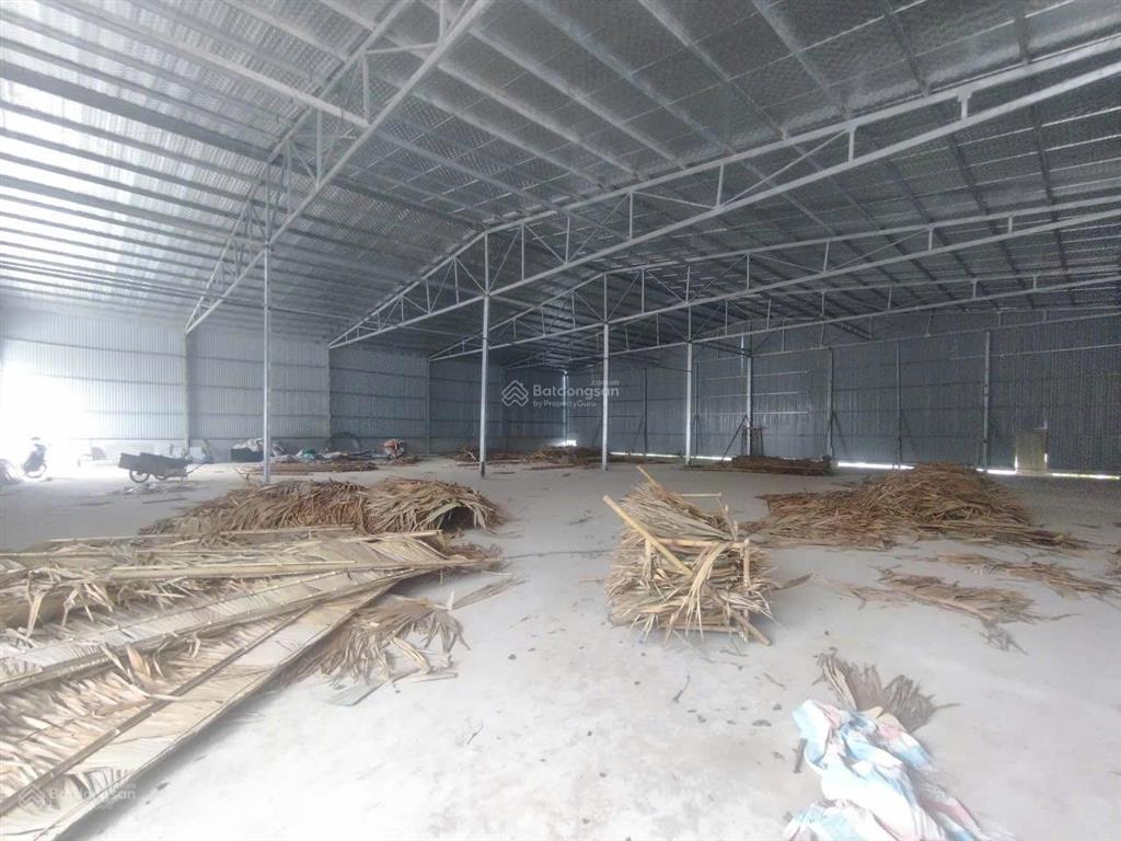 Cho thuê kho đường vân linh, an khánh, hoài đức. dt 900m2, cao 8m, trống nóng, điện 3fa. giá 40k/m2